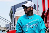 Hamilton reveals a rival F1 team tried to sign him for 2019