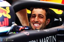 Ricciardo to quit Red Bull and join Renault for 2019