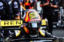 Renault announces Ricciardo will replace Sainz alongside Hulkenberg