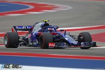 Drivers discussed ‘lip biting’ bumps on COTA surface