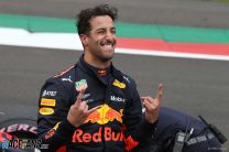 Ricciardo denies Verstappen his first pole position