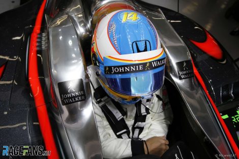 Fernando Alonso, McLaren, Shanghai, 2015