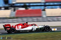 Ilott “caught off-guard” in crash during first F1 test
