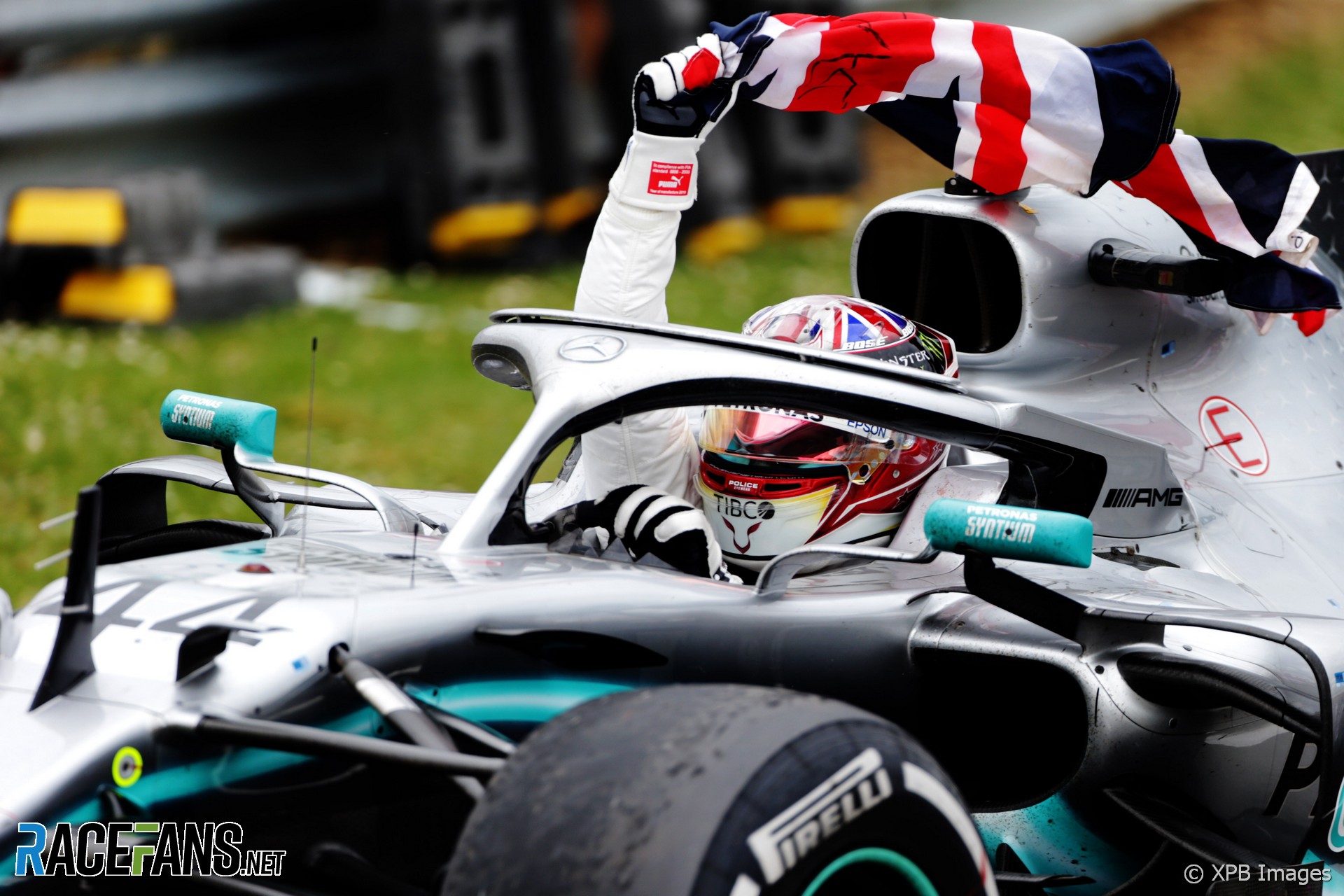Hamilton and Formula 1 at their best in Silverstone spectacular