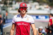 Giovinazzi gets second season at Alfa Romeo in 2020