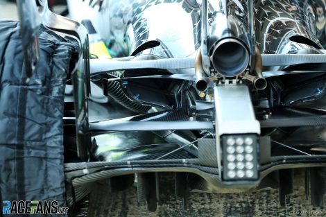 Mercedes W11 rear suspension, Circuit de Catalunya, 2020