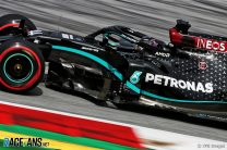 Hamilton leads clean sweep of practice sessions for Mercedes