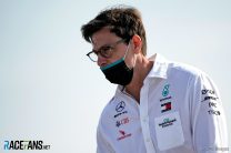 Wolff “happy to go to court” as Horner calls for FIA to examine Mercedes’ role in Racing Point case