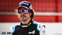 Alonso to race with titanium plates in his jaw throughout 2021