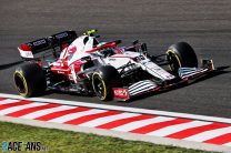 Giovinazzi avoids grid penalty for pair of practice incidents