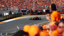 Verstappen stays cool by the beach and delights the Dutch crowd at Zandvoort