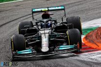Bottas beats Hamilton to pole for Monza sprint qualifying race