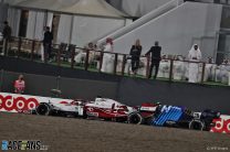 Kimi Raikkonen, Alfa Romeo, Losail International Circuit, 2021