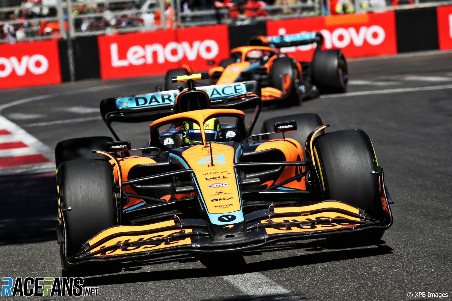 Lando Norris, McLaren, Baku Street Circuit, 2022