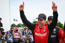 Power clings onto Detroit Grand Prix victory under pressure from Rossi