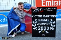 Martins controversially crowned F3 champion under red flag as Maloney wins final race